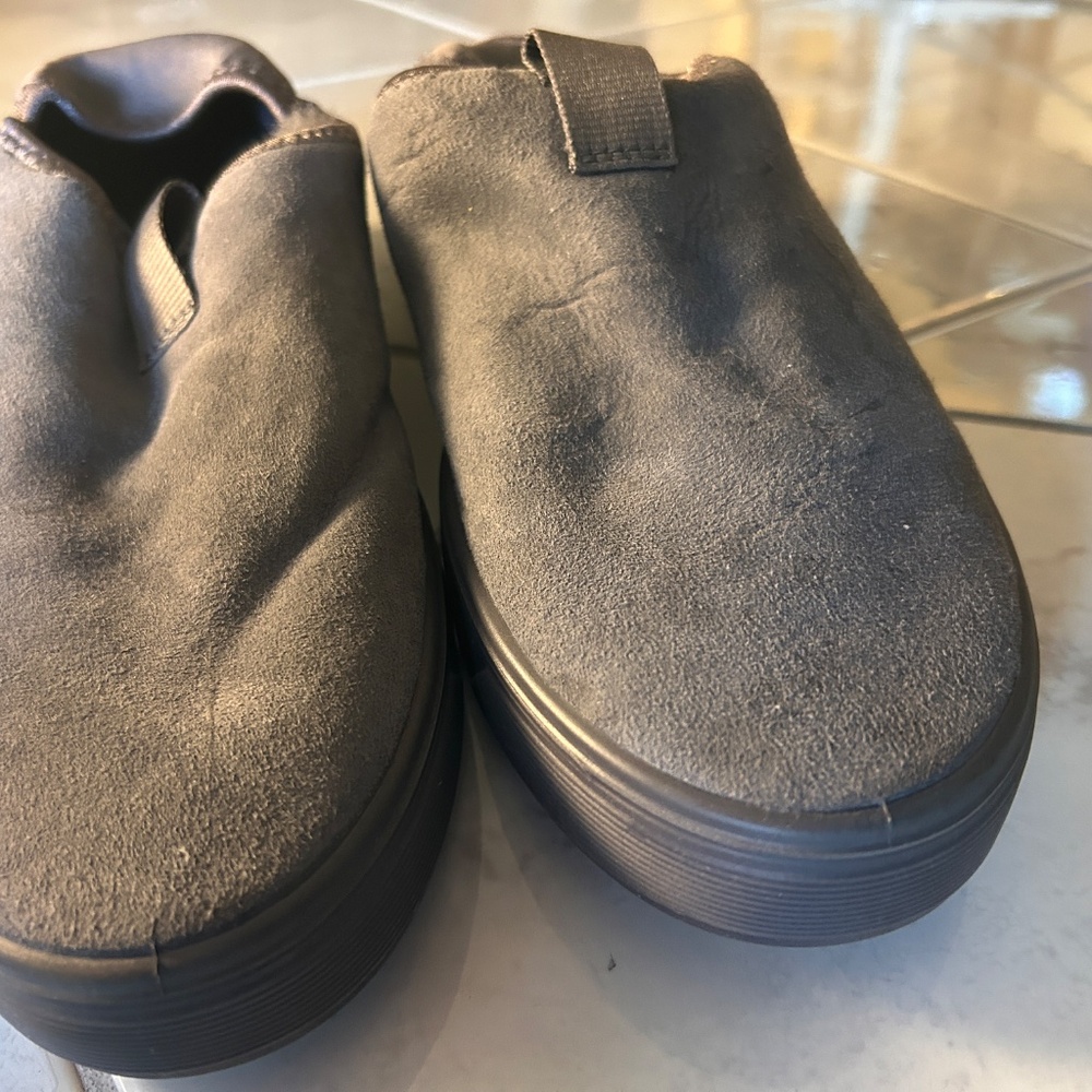 ecco Sheepskin Slip on Running Shoes Grey, women's 7